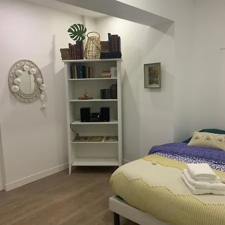 Apartment Appartement Maison Belle *